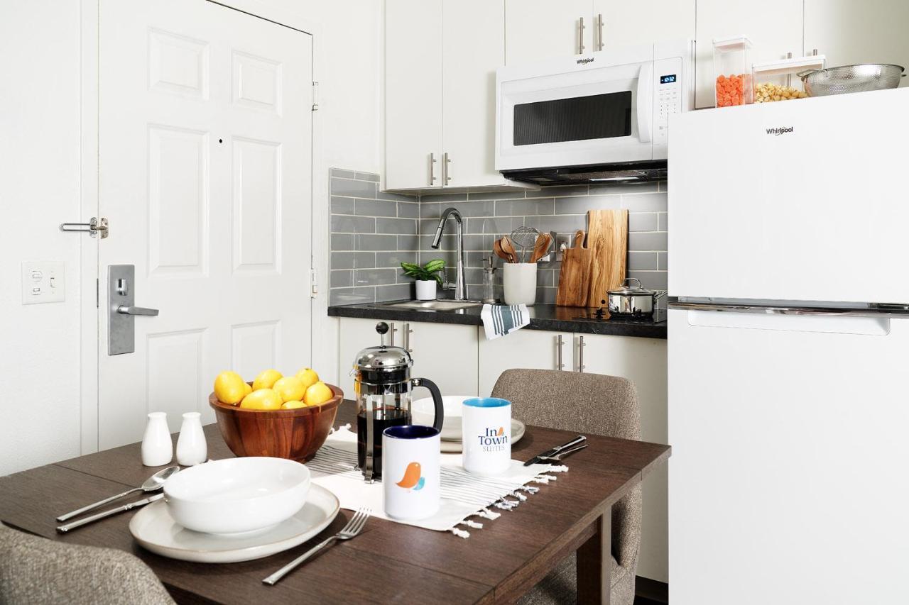 Intown Suites Extended Stay Atlanta Ga - Джонсборо Экстерьер фото